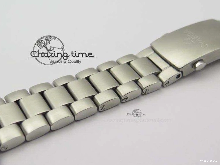 0308 Planet Ocean SS Bp Maker 45mm Black Bezel On SS Bracelet A OnTrend 8218